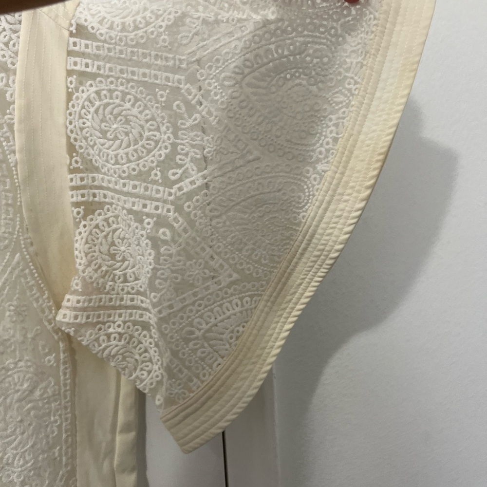 WHY DRESS Elegant cream Lace Women's Top XXL - Picture 2 of 6